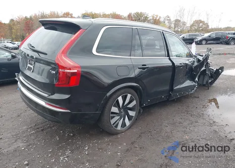 2025 Volvo Xc90 Plug-In Hybrid T8 Ultra 6-Seater from USA, damaged, VIN YV4H60JF7S1303761